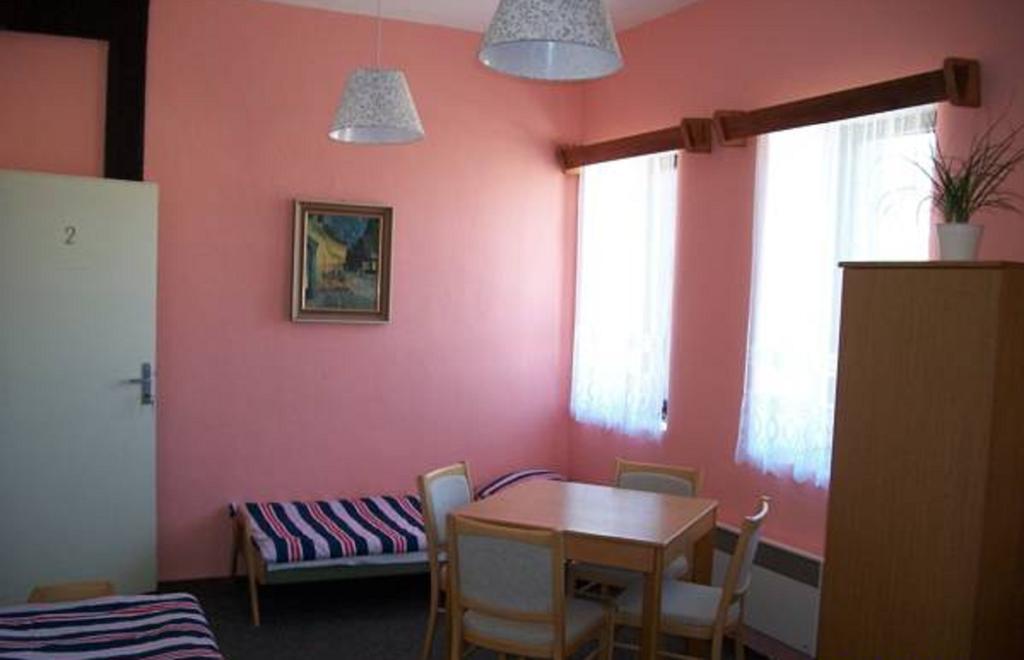 Hotel Pension U Loupežáku Jetřichovice Habitación foto